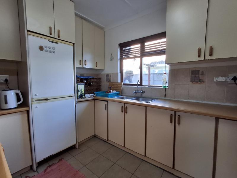 4 Bedroom Property for Sale in Britannia Bay Western Cape